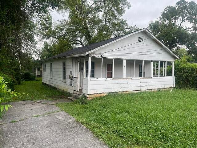 1st image of 523 W Gordon Ave