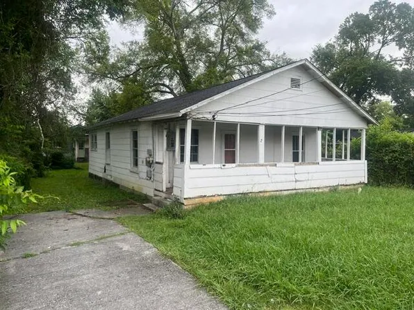 523 W Gordon Ave, Rossville, GA 30741