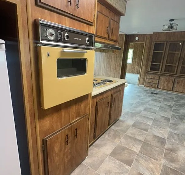 4366.1t - 829 SW West Harbeck Rd. — Photo 15