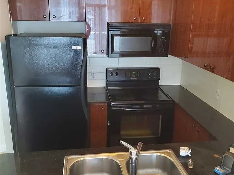 5791 Yonge St #2601 — Photo 5