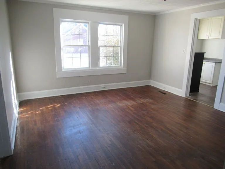 1404 Maple St — Photo 22
