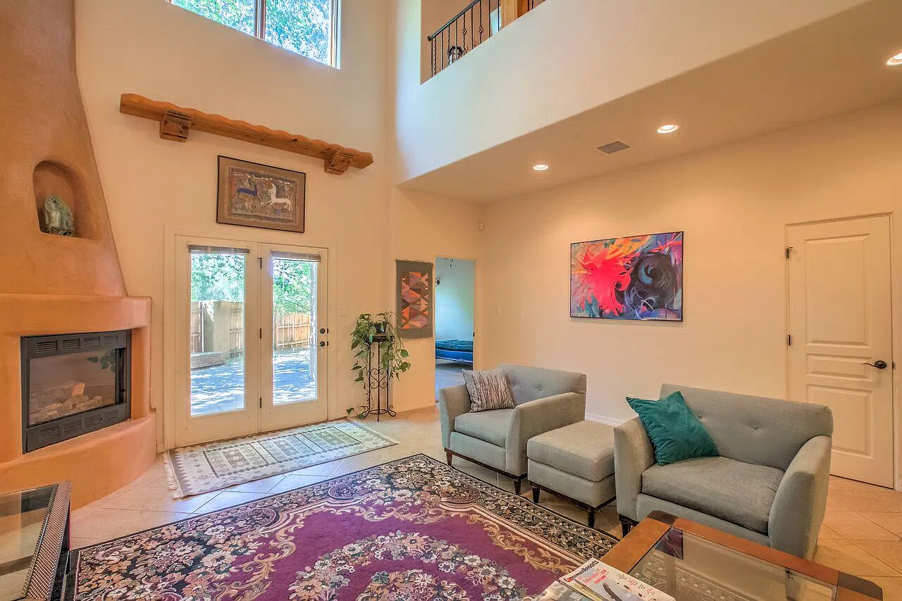 2425 Rice Ave NW — Photo 4