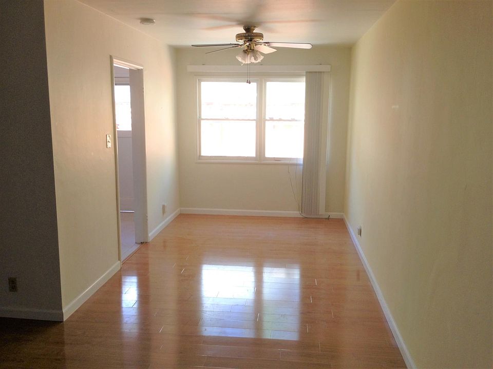 1st image of 444 Wilton Ave