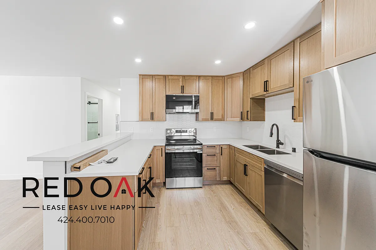 Building Photo - 2223 Clyde Ave #2225-3/4