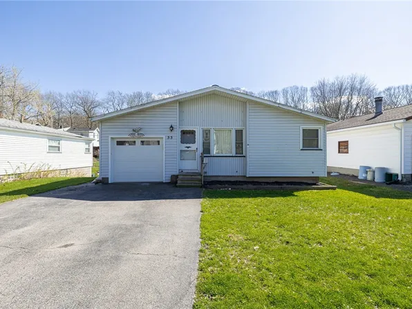 55 Keating Dr, Rochester, NY 14622