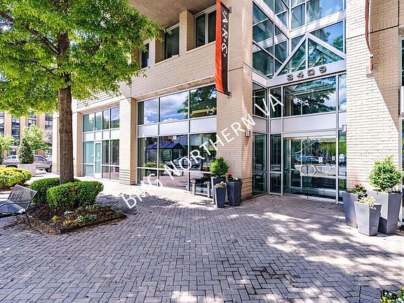 4th image of 3409 Wilson Blvd Unit 210