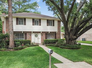 2727 Triway Ln, Houston, TX 77043