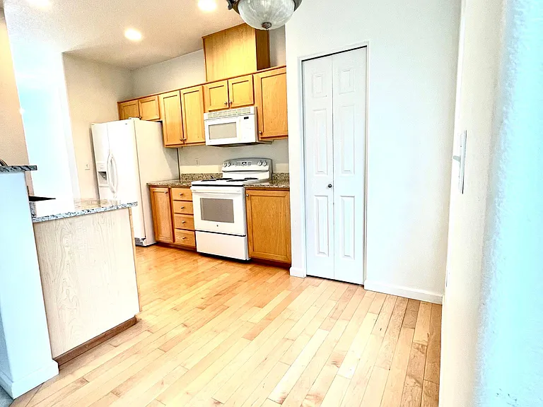 14741 SW Beard Rd #104 — Photo 10