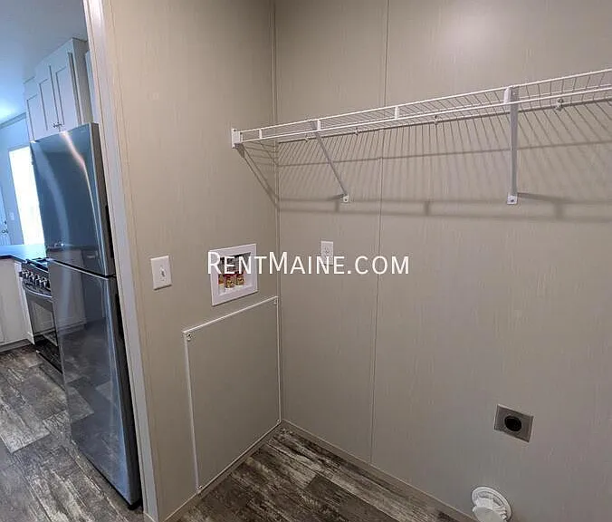 438 Finson Rd #6A — Photo 4