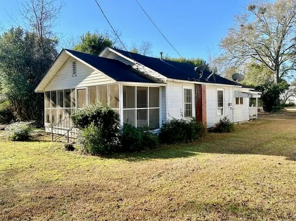 712 Screven Street, Sardis, GA