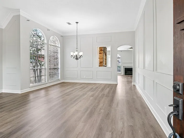 1322 W Forest Dr — Photo 6