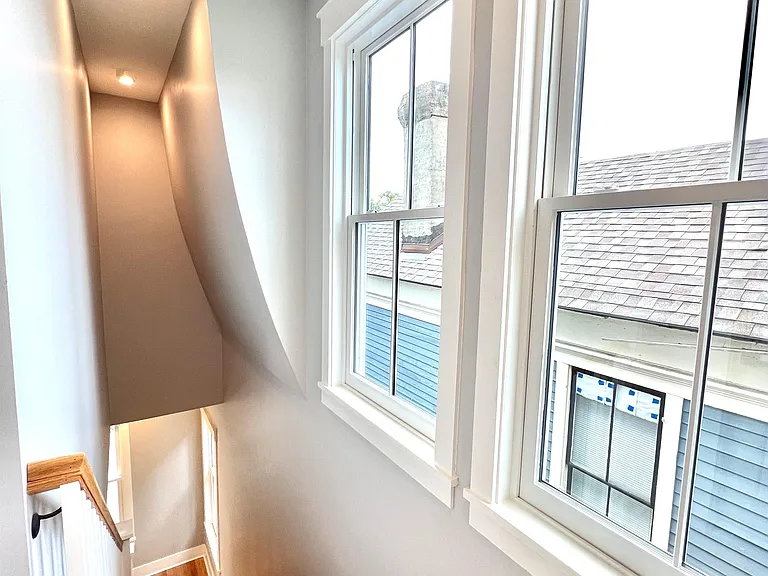 120 E Duffy St #C — Photo 15