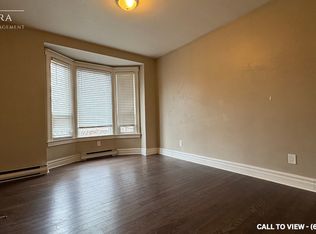 29 Melrose Ave S #3, Hamilton, ON L8M 2Y4