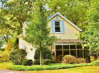 47 Hannas Rd, Charlestown, RI 02813