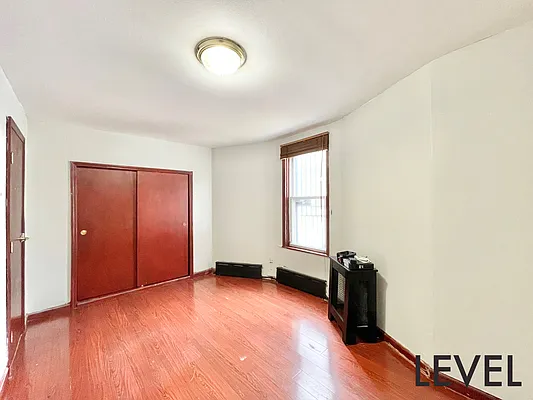 Rented by Level Group | media 18