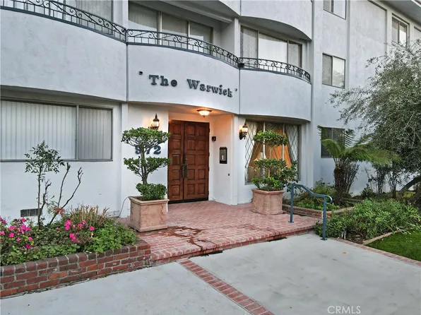 972 E California Blvd Unit 301, Pasadena, CA 91106