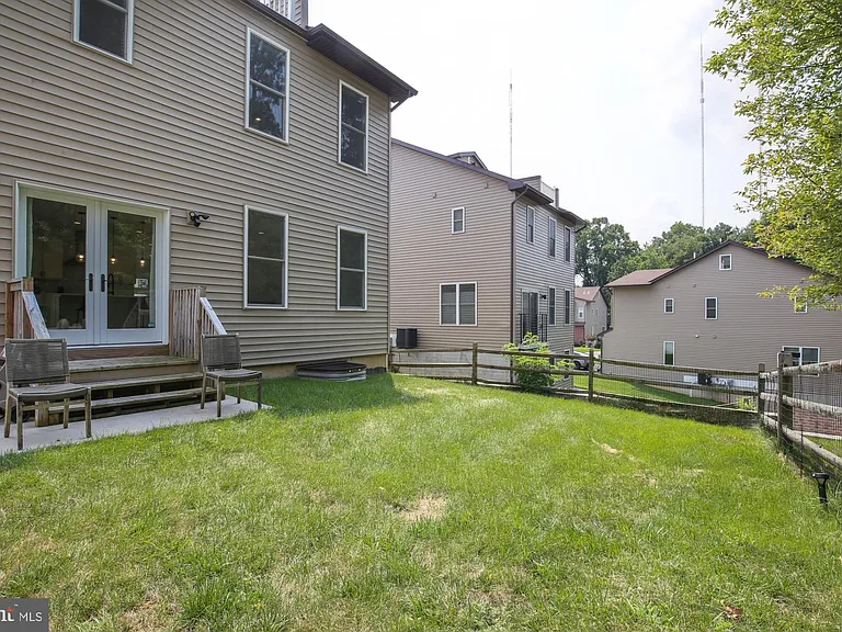 7354 Ridge Ave #27 — Photo 15