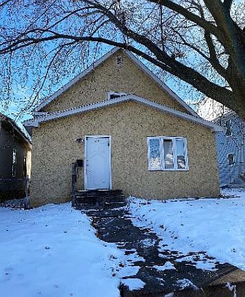 2nd image of 3654 Bryant Ave N