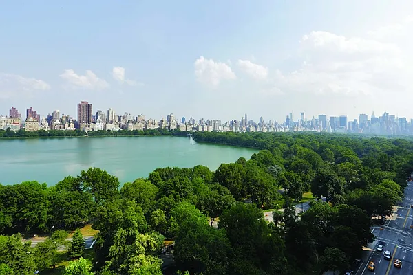 Sold by Stribling | media 22