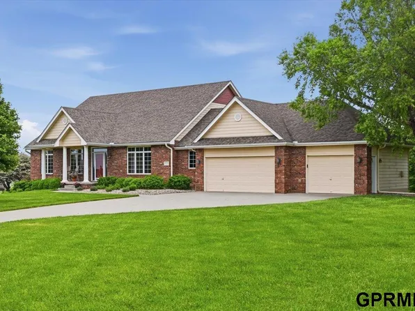 17933 Bent Tree Rdg, Council Bluffs, IA 51503