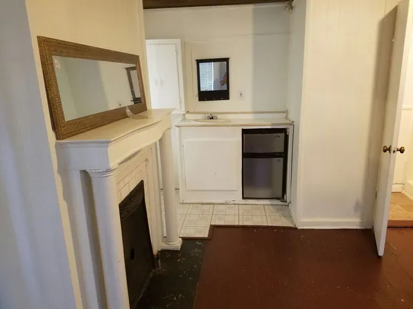 201 East 31st st, 201 E 31st St APT 2, Savannah, GA 31401