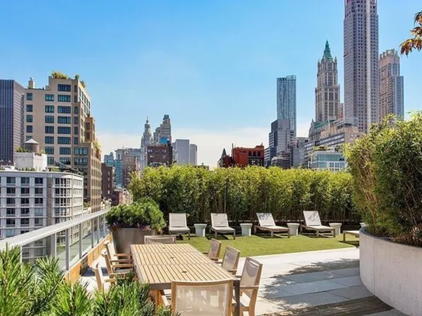 200 Chambers Street image 14 of 19