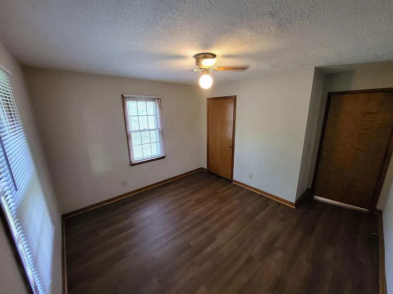 1474 Neighbors Rd — Photo 15