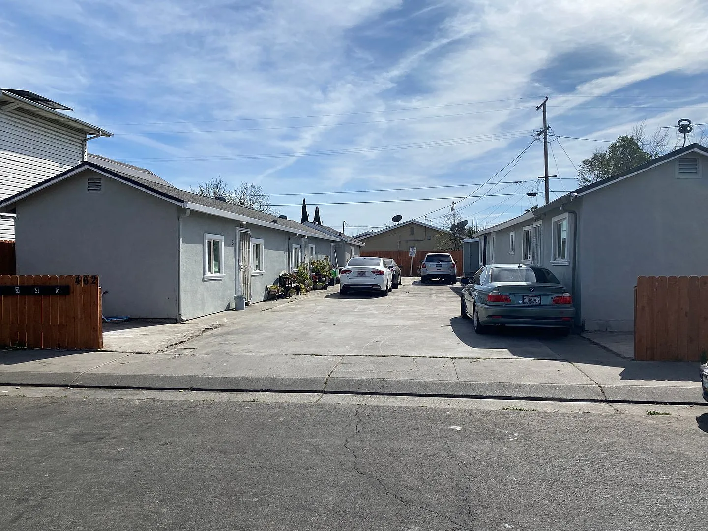 Remodeled One Bed, One Bath Apartment — Photo 2