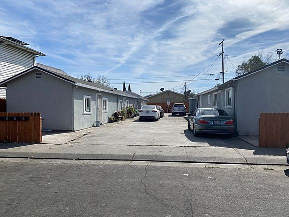 2nd image of 462 Delhi Ave #1