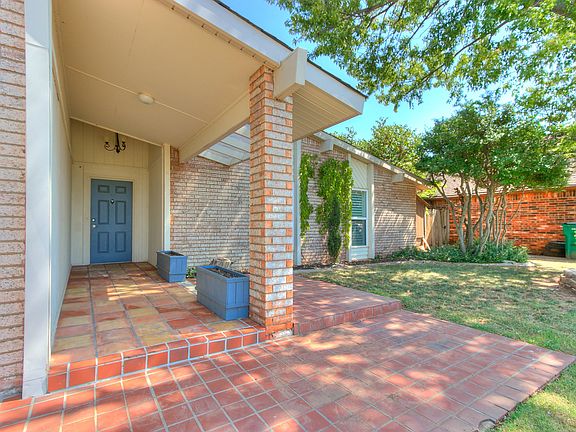 2nd image of 9906 Mantle Dr