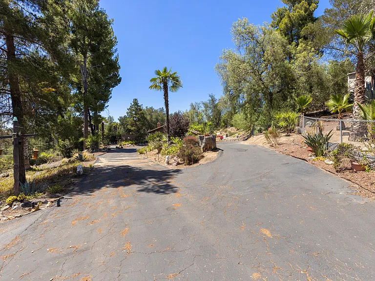 29036 Miller Rd — Photo 7
