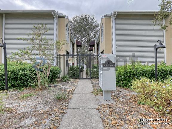 3rd image of 603 S Melville Ave APT 19