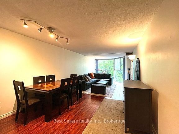 5th image of 2091 Hurontario St #411