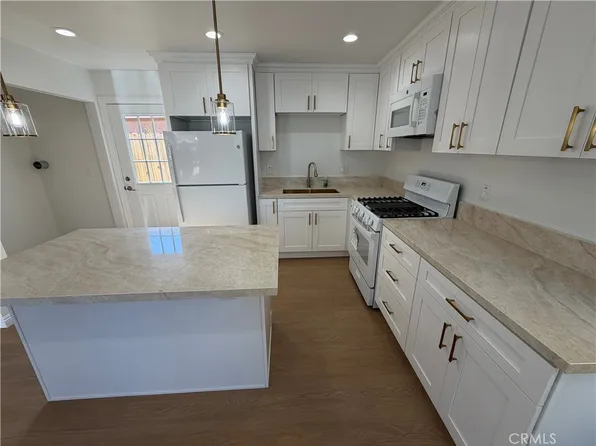 424 Poplar, Compton, CA 90220