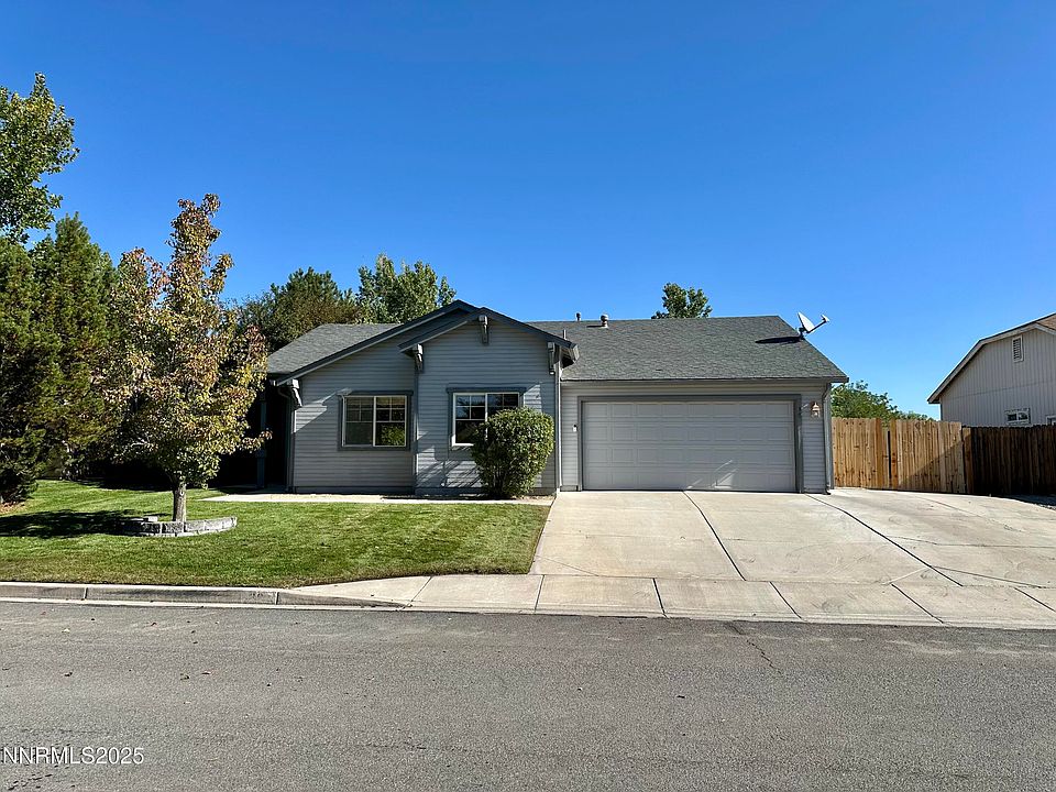 1st image of 30 Horse Springs Dr