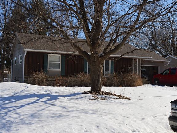 2nd image of 1816 Belmont Dr