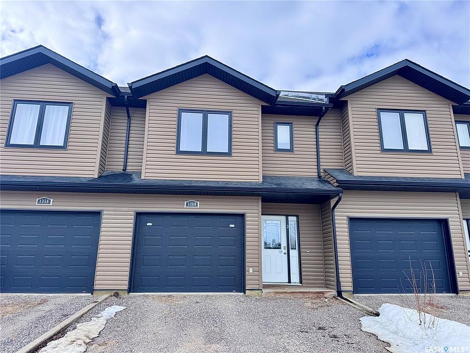 1st image of UNIT 3-360 Studer STREET