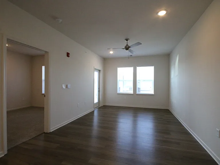 7135 Napier Dr — Photo 14