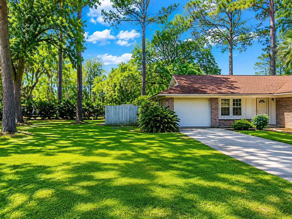 1st image of 6804 Oakmont Dr