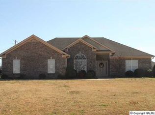 120 Turkey Ridge Dr, New Market, AL 35761