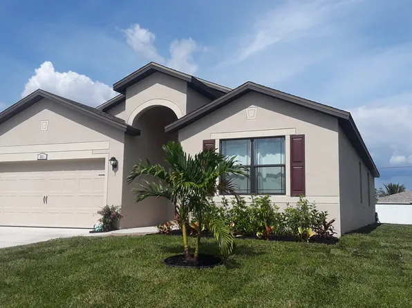 511 NE 19th Pl, Cape Coral, FL 33909
