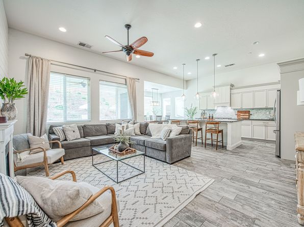 21038 Lago Bello Ln