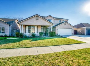 1933 W Merritt St, Hanford, CA 93230