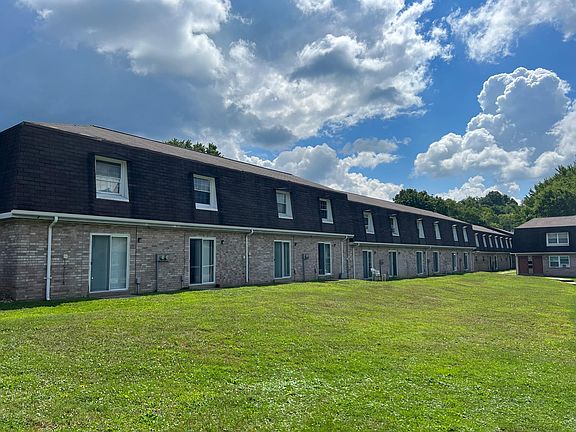 227 W Cooper St, Slippery Rock, PA 16057 | Zillow