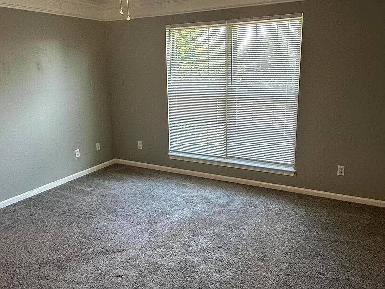 1087 Duval St — Photo 12