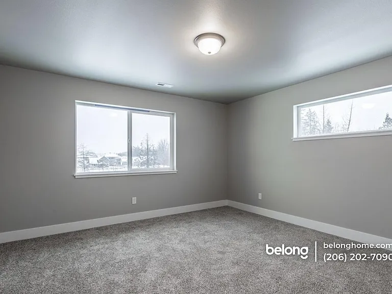 2716 Chloe Ln — Photo 2