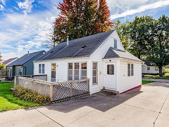 2nd image of 417 Valhigh Rd