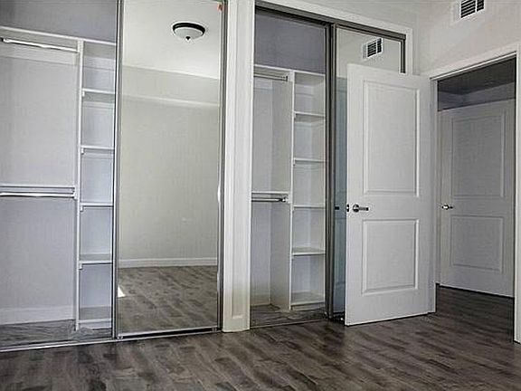5th image of 6851 Laurel Canyon Blvd APT 10