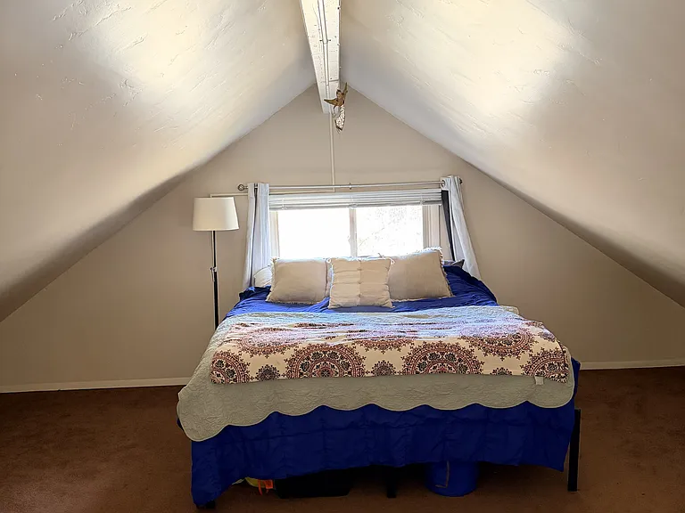 Loft area - very large