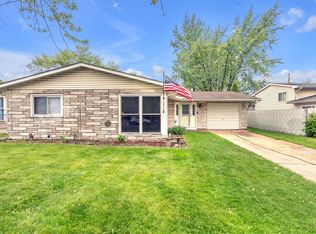 6820 Harrison St, Merrillville, IN 46410